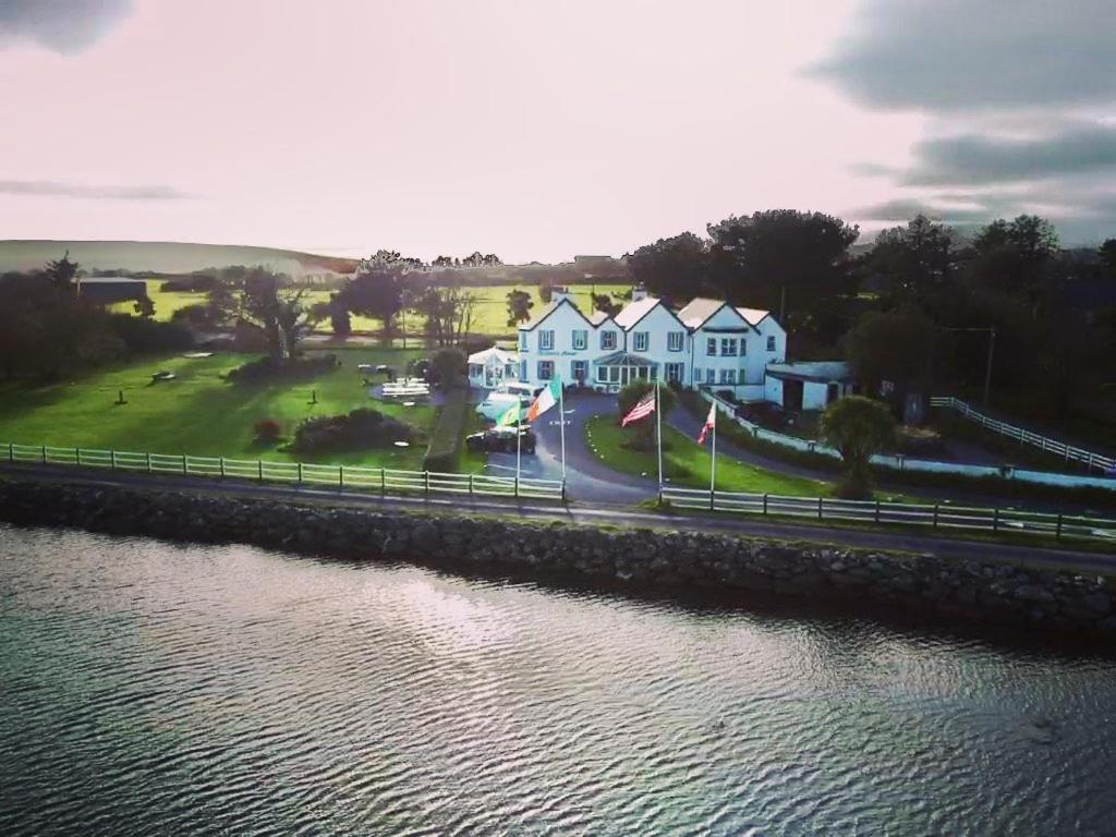 Milltown House Dingle Exterior foto